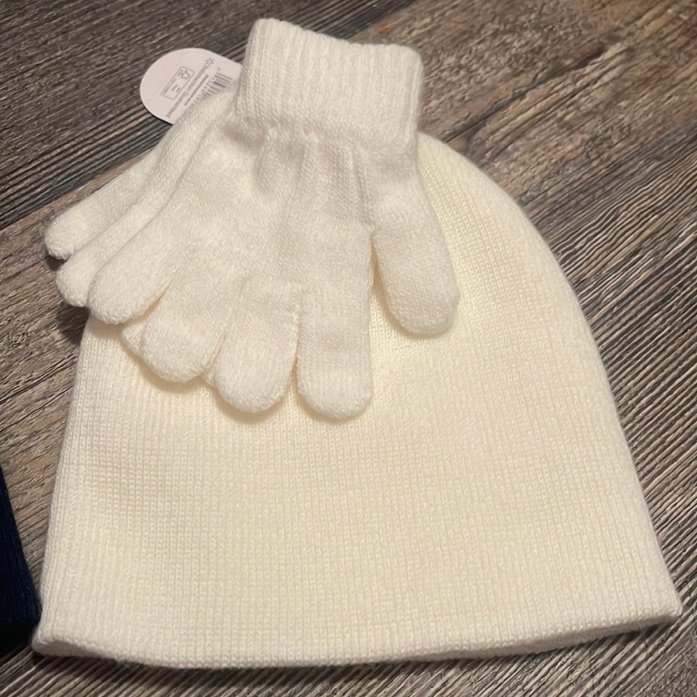 Hat set - Picture 3 of 5